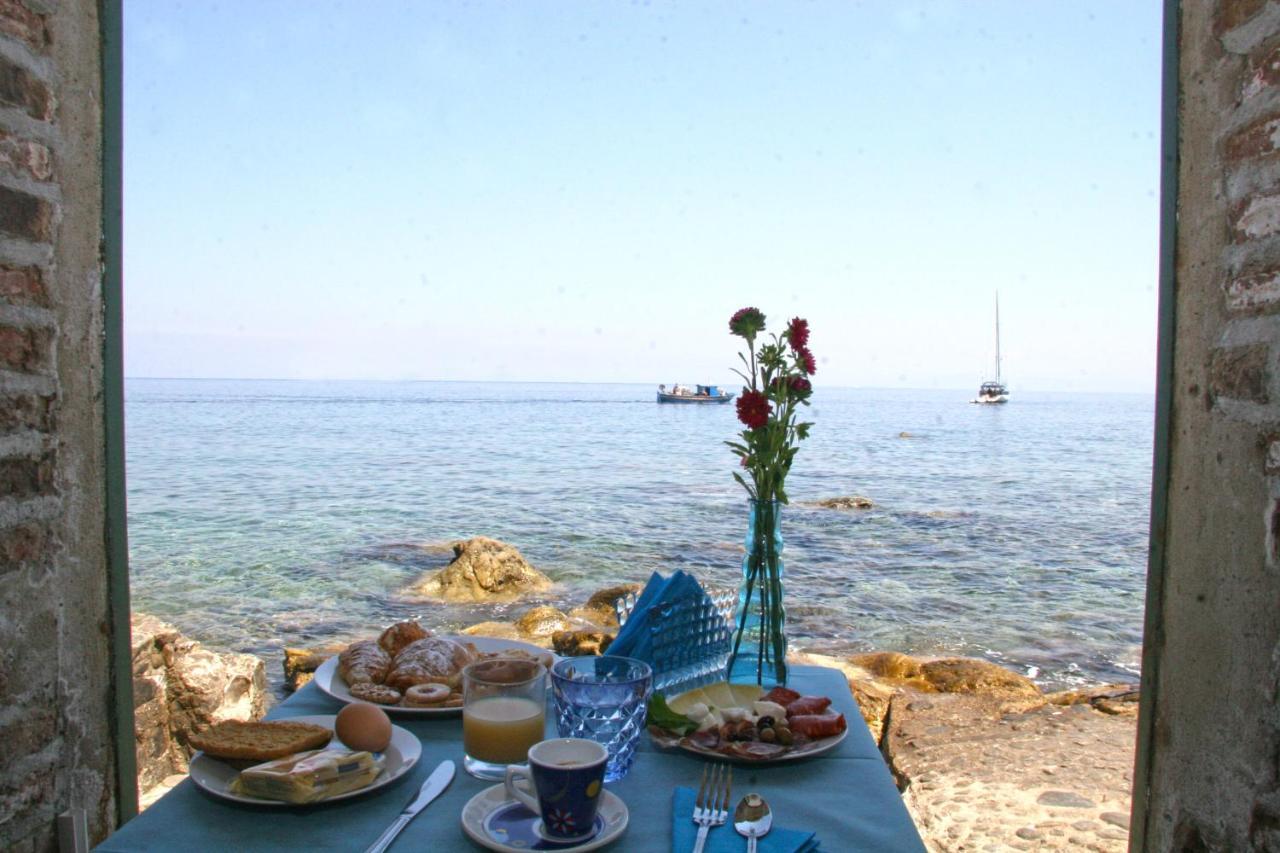 Bed and Breakfast Bb Il Generale à Scilla Extérieur photo
